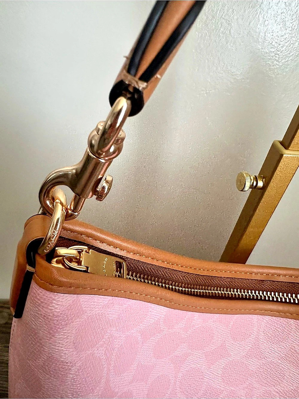 Coach Laurel Bag - Picture 6 of 7